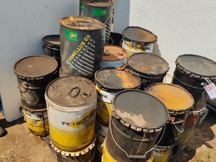 LOT DRUMS