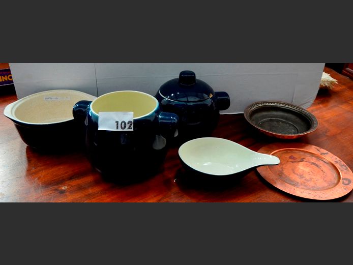 SET OF 2 BLUE CERAMIC TUREENS, CASSEROLE, etc