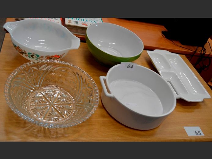 SNACK PLATTER, GLASS BOWL, PIE DISH, etc [Some cracks & chips]