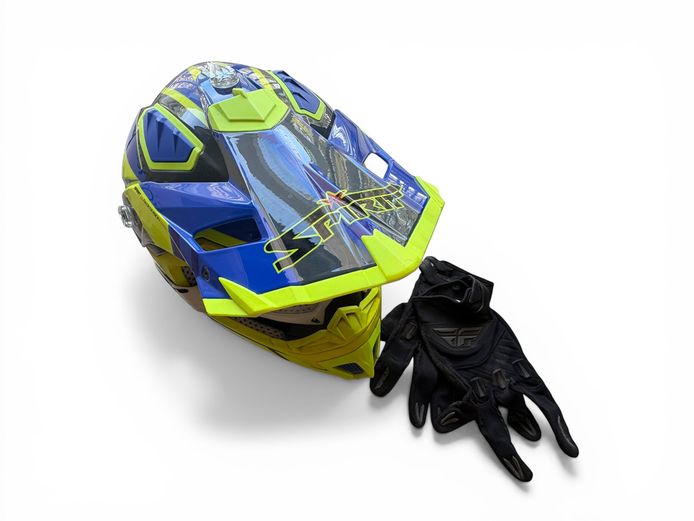 Thor Motocross Helmet with Riding Gloves