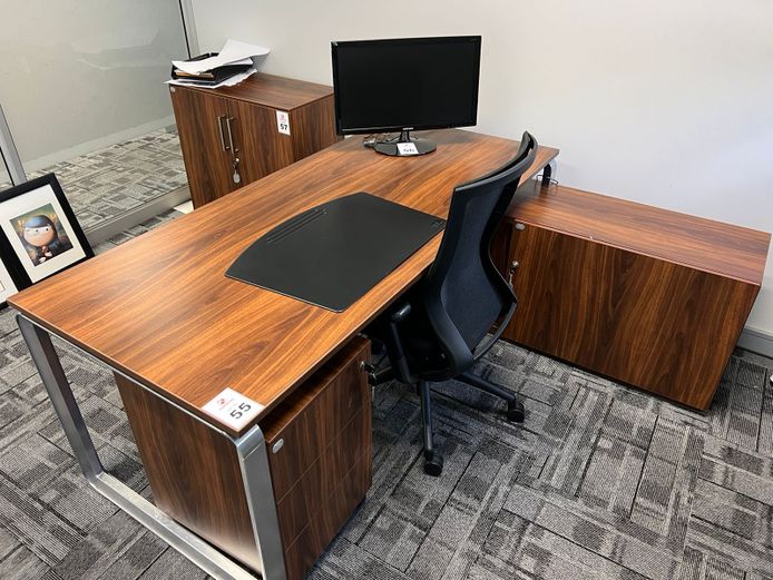 Office desk set