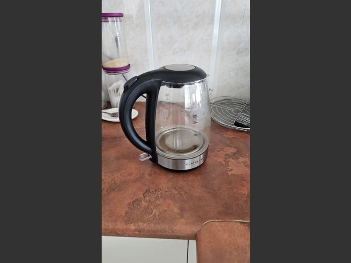 Platinum Glass Kettle