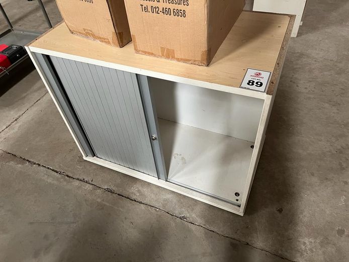 Sliding door cabinet