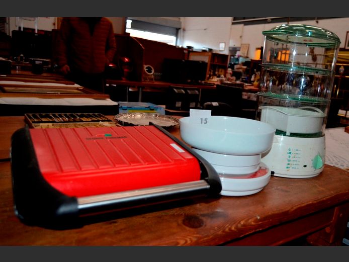TEFAL STEAM CUISINE, GEORGE FOREMAN GRILL & A PRESTIGE SCALE [Switch on]