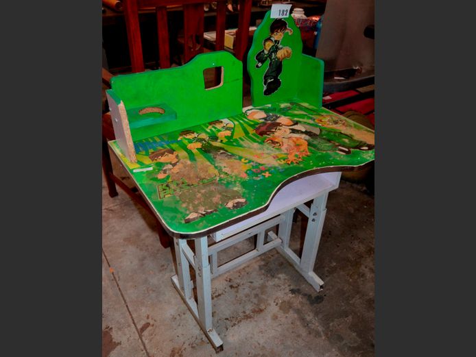 KIDDIES DESK, 69 x 45 x 95cm [Needs TLC]