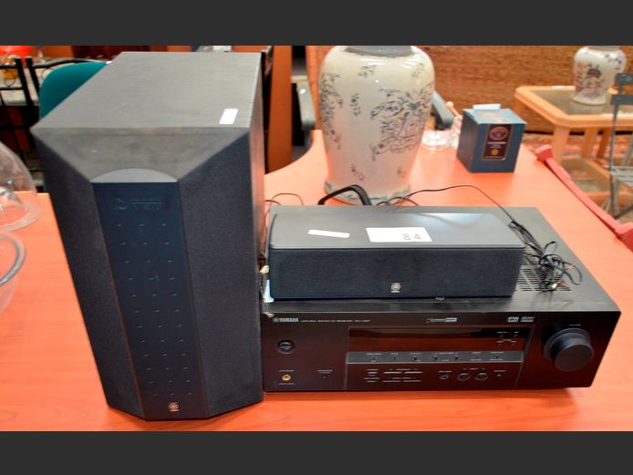 YAMAHA AMPLIFIER, SUBWOOFER & SPEAKER [Switch on, untested further]