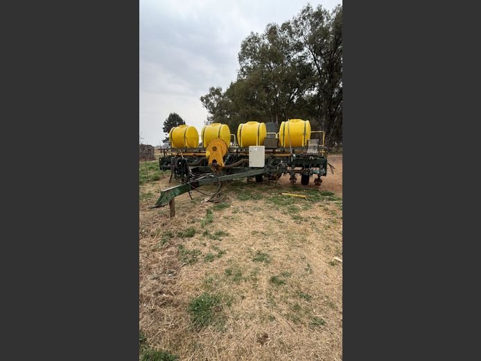 Tatu Pre Planter