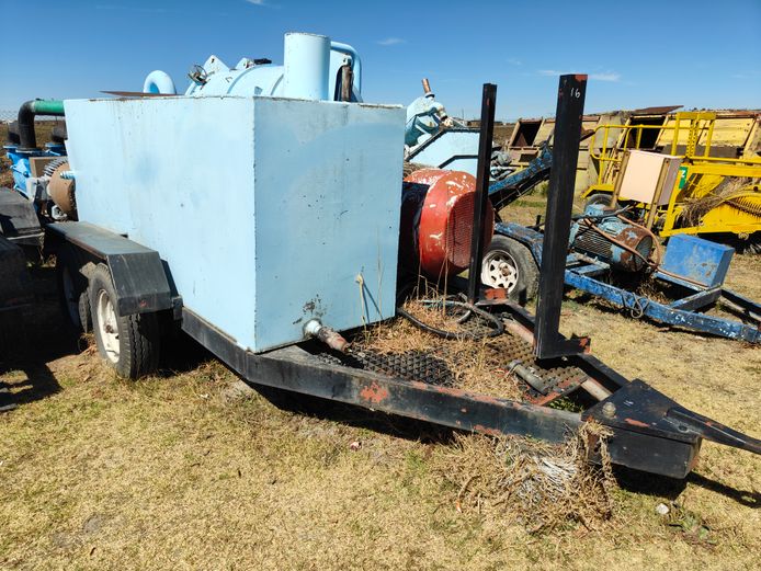ELECTRICAL VACUUM UNIT (90kW MOTOR) - DOUBLE AXLE TRAILER