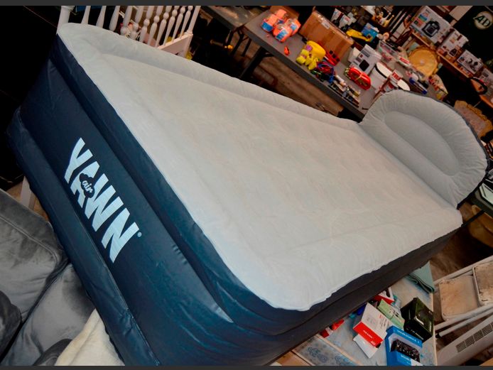 YAWN SELF-INFLATING SINGLE AIRBED