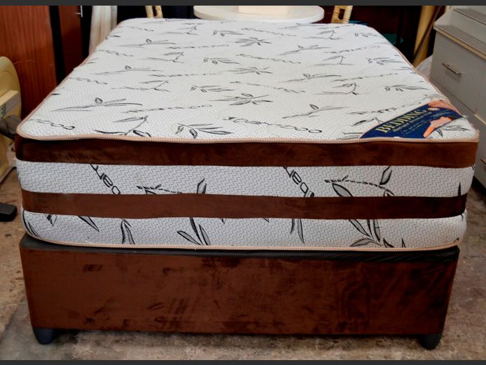 BAMBOO DOUBLE BED BASE & MATTRESS SET