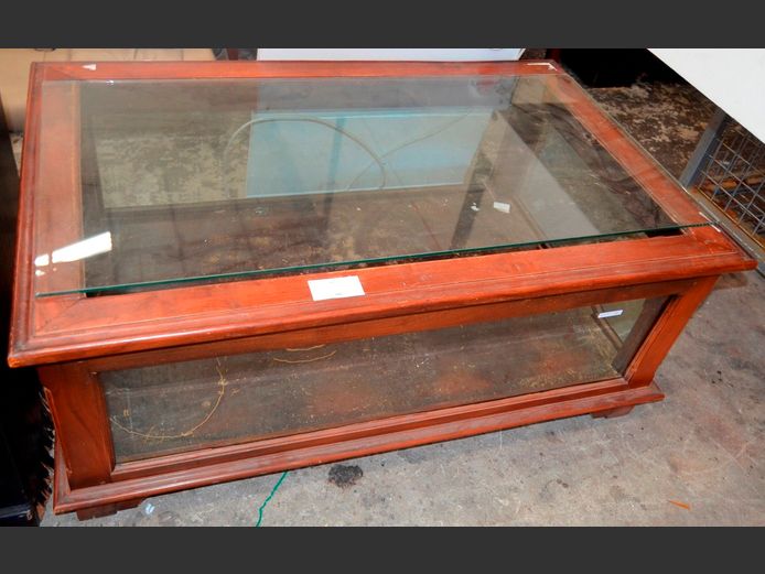 STAINED PINE COFFEE TABLE, 110 x 70 x 45cm [Glass to top broken]