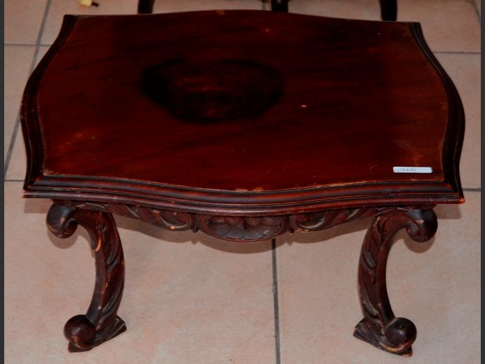 MAHOGANY SIDE TABLE ON CARVED LEGS, 53 x 43 x 30cm [Marks to top]