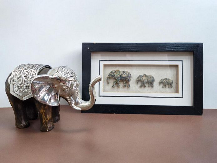 Elephant Wall Art and Figurine Décor Lot