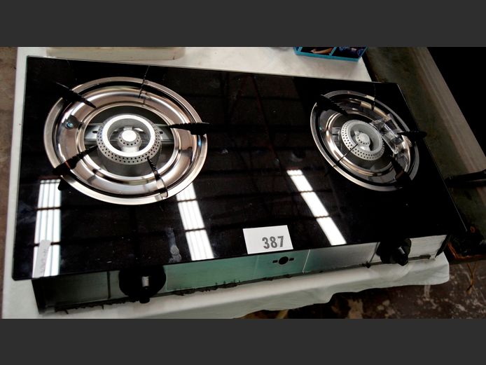 2-BURNER GAS STOVE, 70 x 36 x 8cm [Untested]