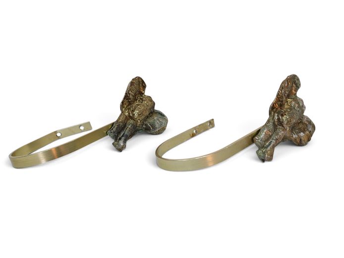 Pair of Sculptural Elephant Motif Brass-Tone Metal Curtain Holdbacks