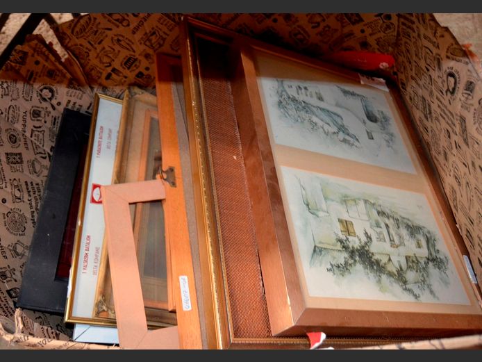 ASSORTED PICTURE FRAMES, FRAMED PRINTS, etc