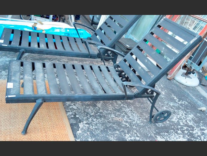 CAST ALUMINIUM POOL LOUNGER, 186 x 76cm