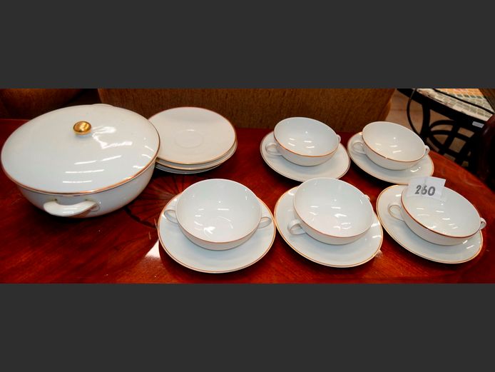 ARZBERG WHITE & GOLD TUREEN WITH LID & MATCHING TWIN HANDLED SOUP BOWLS & SAUCERS [15 Pieces]