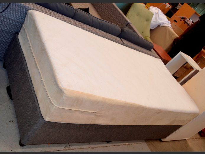GOMMA GOMMA BODY FOAM SINGLE BED BASE & MATTRESS SET