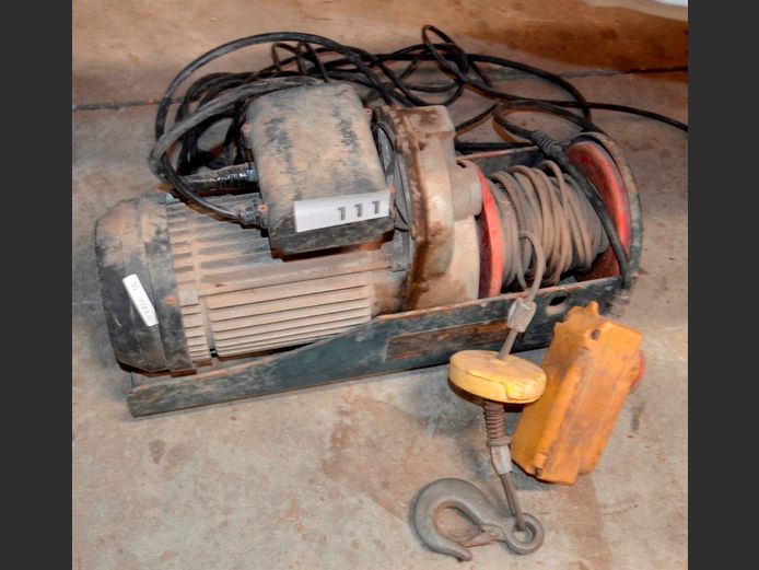 1-TON ELECTRIC WINCH