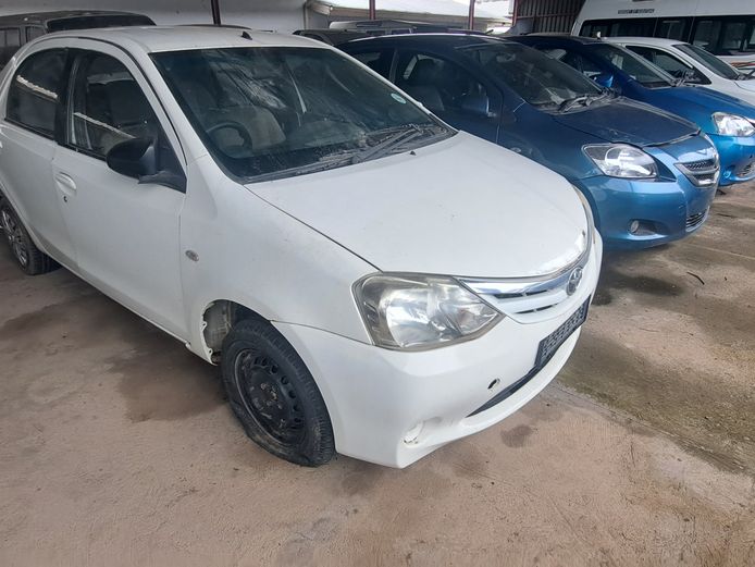 2013 TOYOTA ETIOS 1.5 Xs/SPRINT - STC