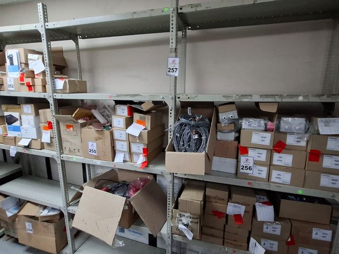 Metal shelve only, approx 2 m high, 3 sections