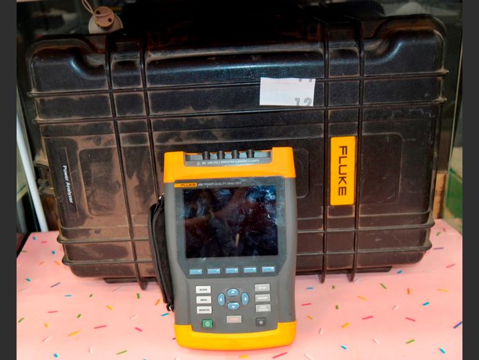 FLUKE POWER ANALYSER [Software/Software updates unknown]