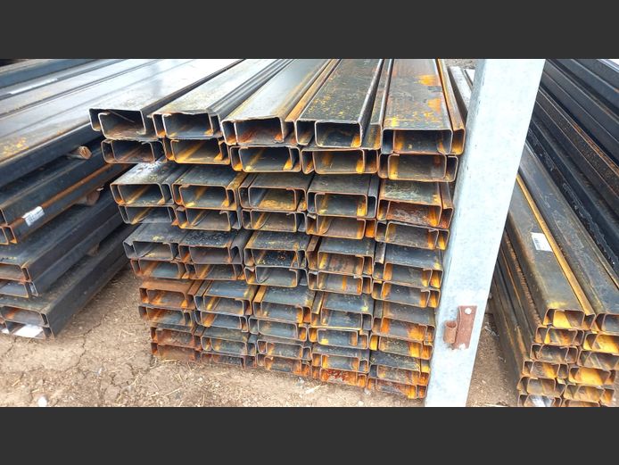 3m Black lipchannel 125x50mm split 2mm thick