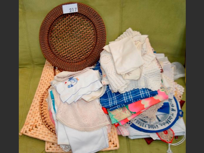 TABLECLOTHS, TRAY CLOTHS, DOILIES, etc