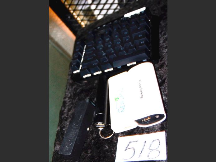 RED DRAGON 1-HANDED GAMING KEYBOARD, POWERBANKS, etc [Untested]