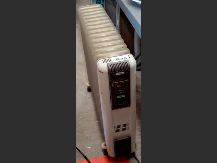 DELONGHI OIL HEATER [Untested]