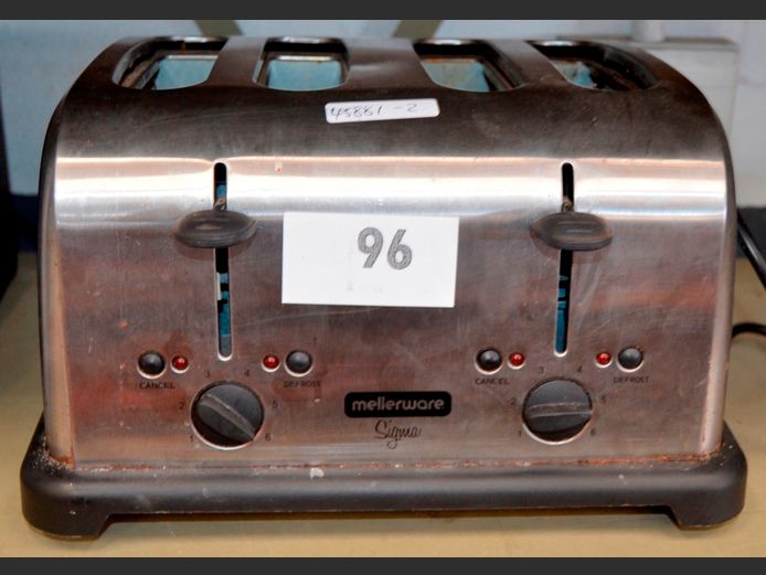 MELLERWARE STAINLESS STEEL 4-SLICE TOASTER [Switches on, untested further]