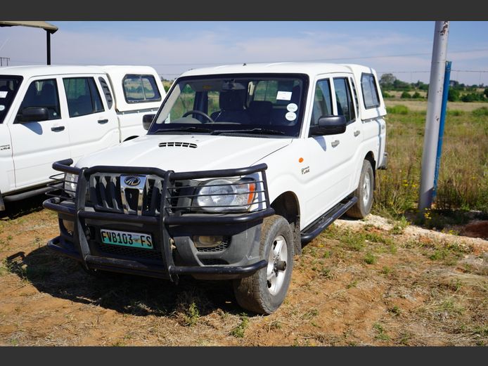 MAHINDRA MHAWK DUBBELKAJUIT 2.2 (4X4); 2016; 205 000 KM; FVB103FS