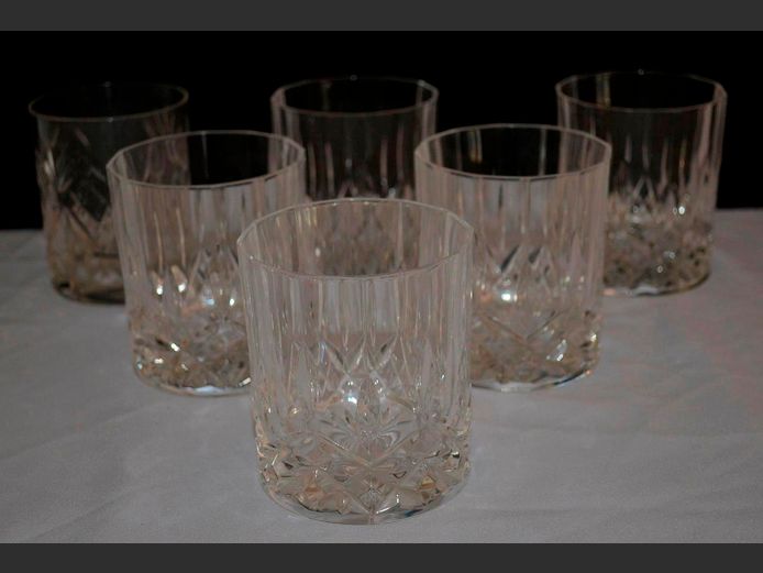 SET OF 6 CRYSTAL TUMBLERS