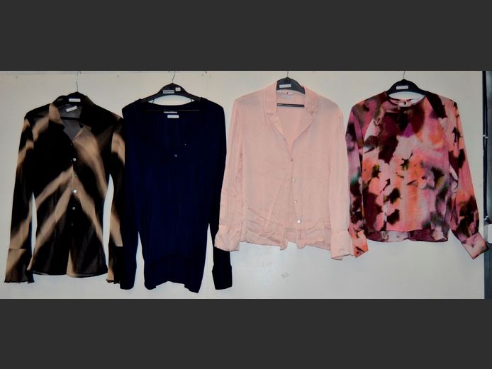 MNG: 4 x LADIES BLOUSES [Sizes Small, Medium & 8]