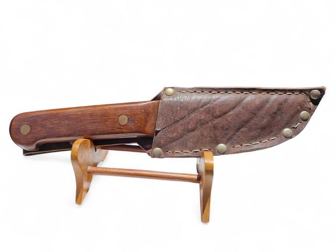 Fixed Blade Hunting Knife with Leather Sheath