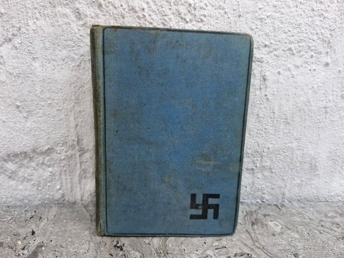 1902 "Wee Macgreegor" by J. J. Bell - Thomas Nelson & Sons