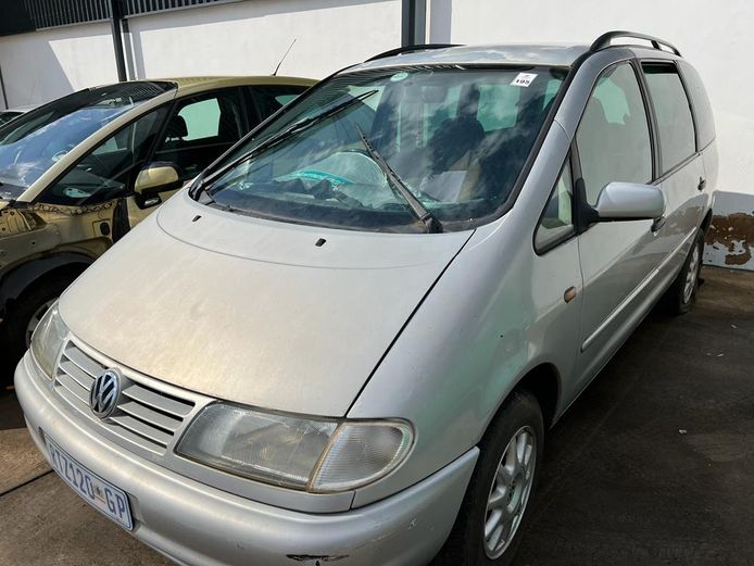 1999 Volkswagen Sharan