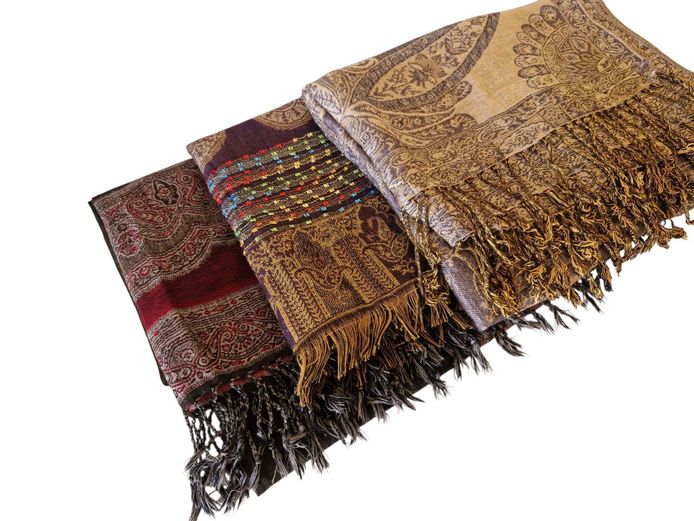 Set of 3 Patterned Shawls with Tassels