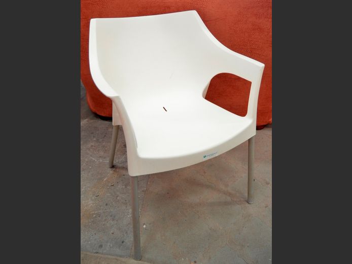 WHITE PLASTIC ARMCHAIR