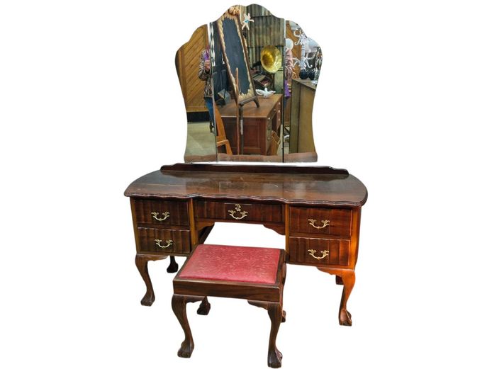 Vintage Ball & Claw Imbuia Dressing Table with Swing Mirrors