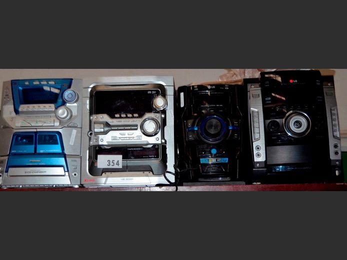 LOT OF 4 HI-FI's: PANASONIC & LG [No speakers, Faulty]