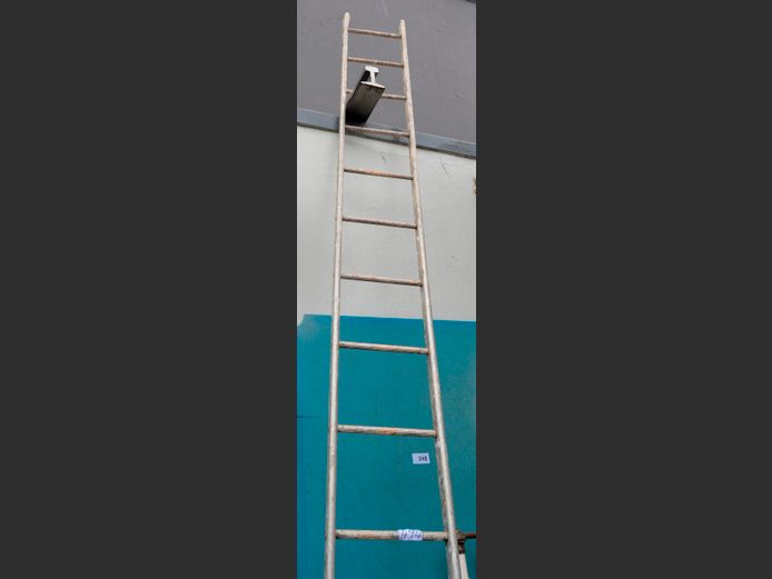 ALUMINIUM 14-STEP LADDER