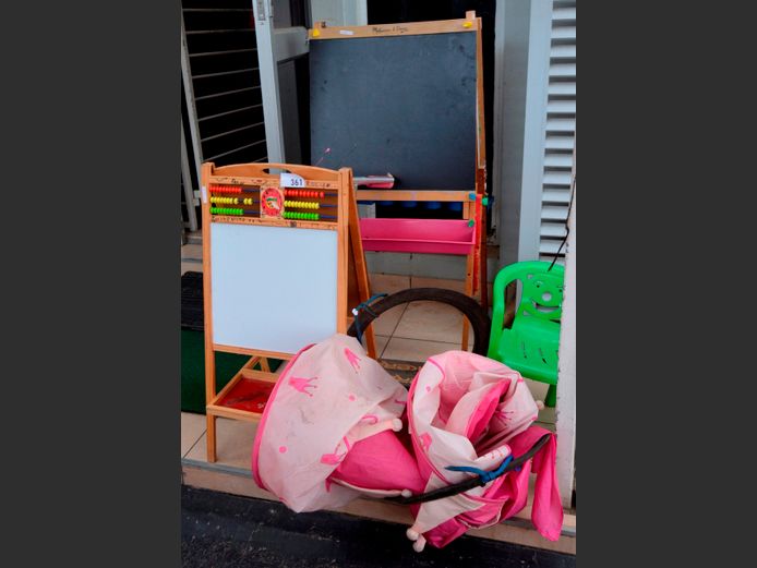 PUSH SCOOTERS, BLACKBOARDS, TYRE SWING, etc [12,20]