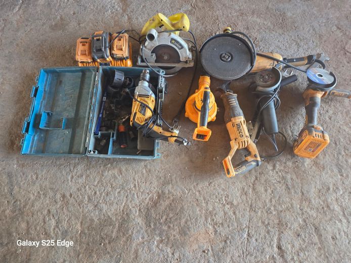 Bore, grinders en toebehore