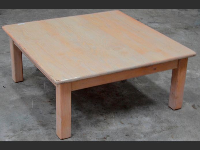 WHITE WASHED PINE SQUARE COFFEE TABLE, 90 x 90 x 40cm