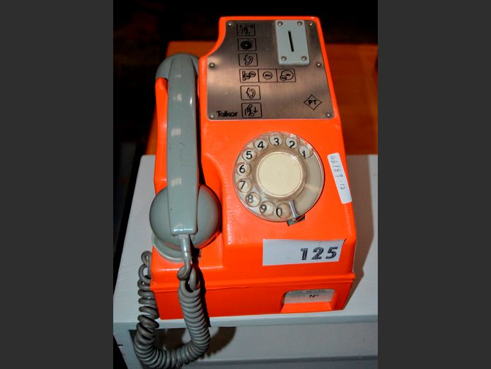 VINTAGE COIN OPERATED PHONE