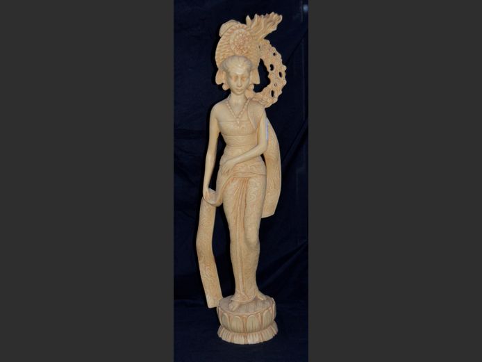 VINTAGE RESIN HINDU GODDESS FIGURINE, 70cm High