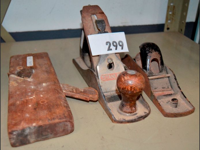 LOT OF 3: VINTAGE STANLEY HAND PLANERS