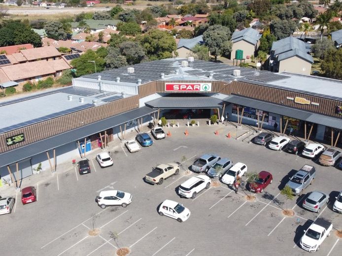 SPAR SHOPPING CENTRE • PROPERTY & SPAR FRANCHISE • ANCHORS - ENGEN • LIQUOR CITY & SPAR • HIGH ROI